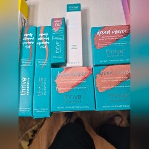 Thrive Causemetics Dream Chaser Blush Eyelash Serum Eyeshadow Lot 7 Piece NIB